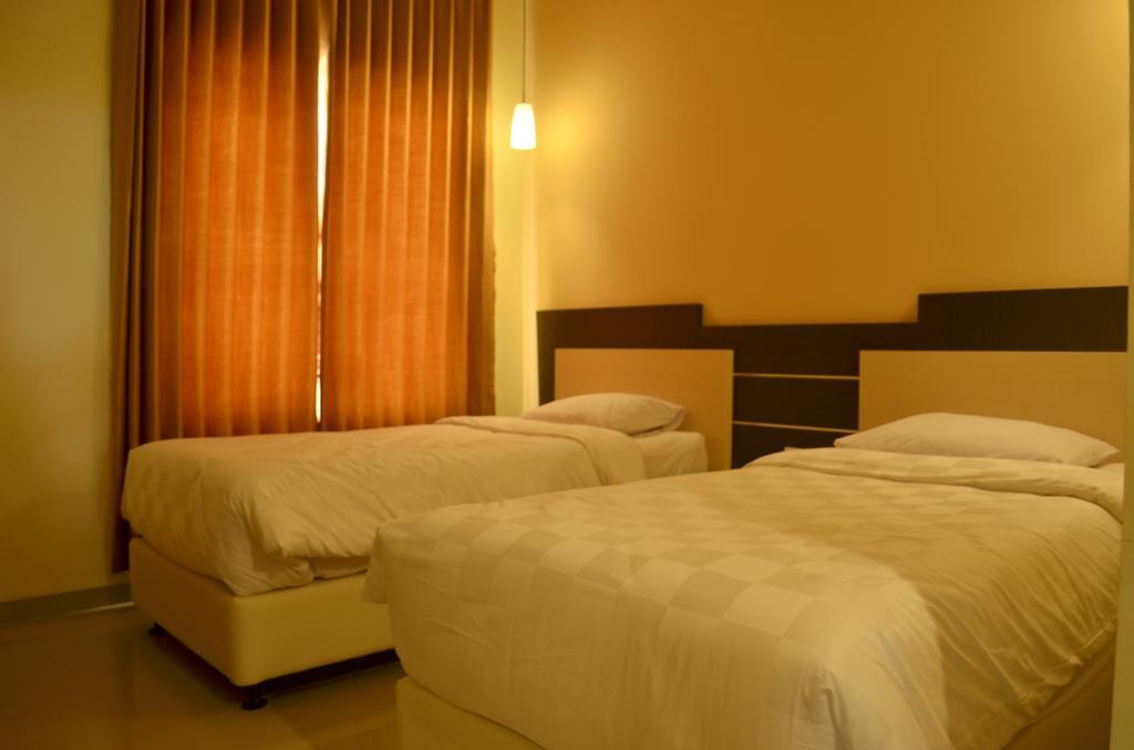 M Hotel Mataram Extérieur photo