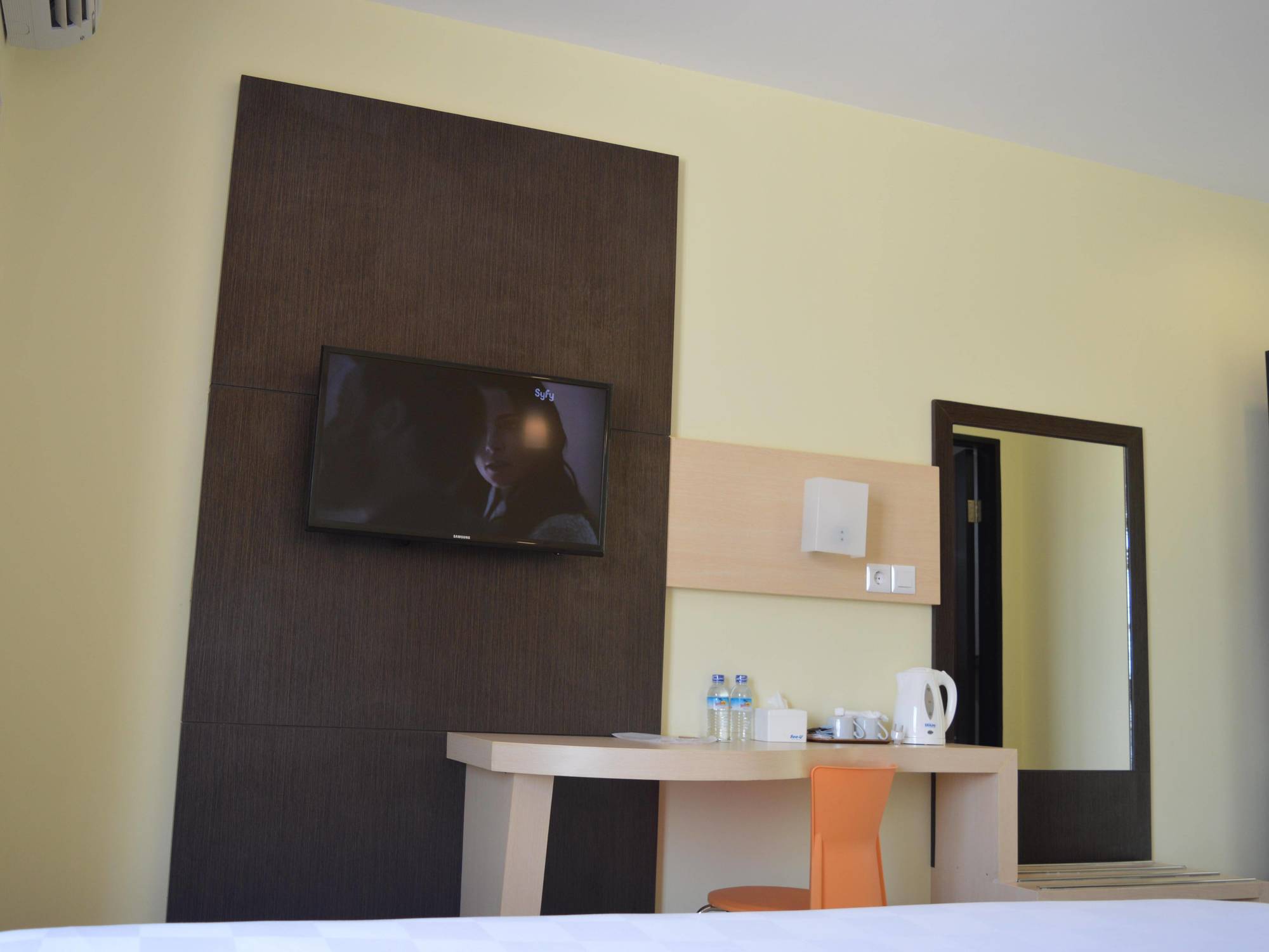 M Hotel Mataram Extérieur photo